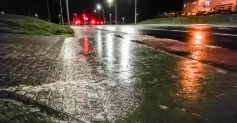 Uwaga gołoledź i marznące opady